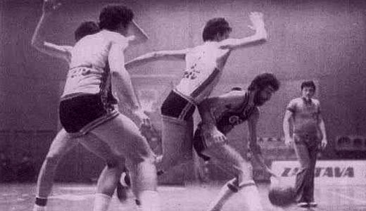 Šibanja koja se pamte: Praja “zakucao” Đurovića