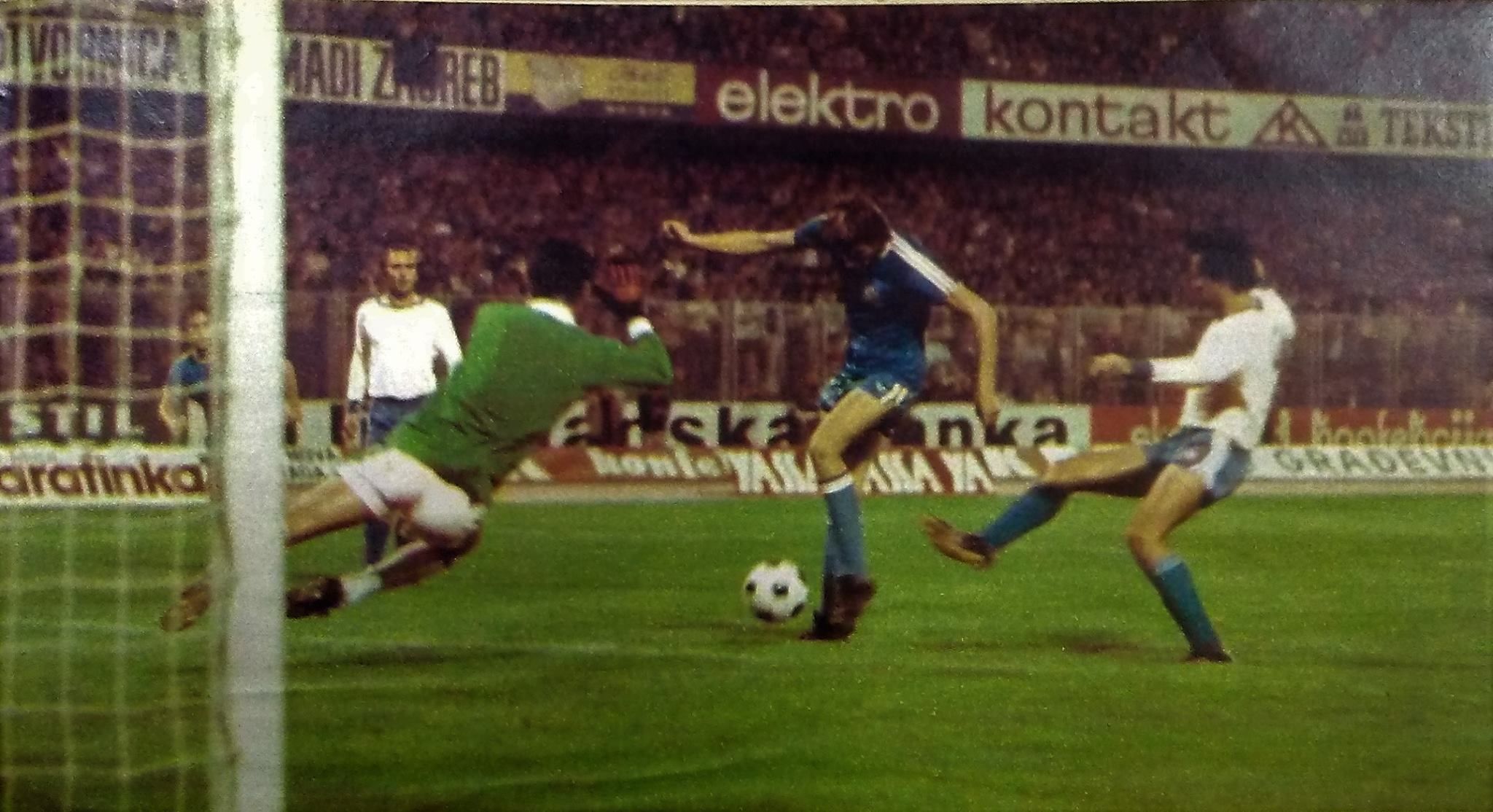 Fudbalerko Nogometović istražuje: Sezona 1976/77 – nova “modra devetka”