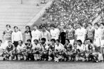 Zajednička fotografija "Mediteranaca" i "Evropljana" uoči utakmice 18. juna 1979. godine